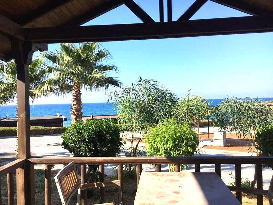 Zambak Holiday Village & Restaurant Superb Seafront Location ! Agios Georgios  Exteriér fotografie