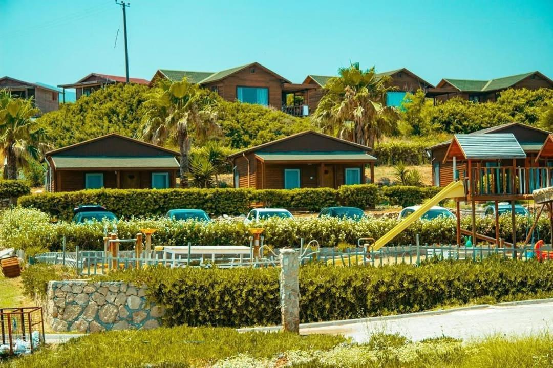 Zambak Holiday Village & Restaurant Superb Seafront Location ! Agios Georgios  Exteriér fotografie