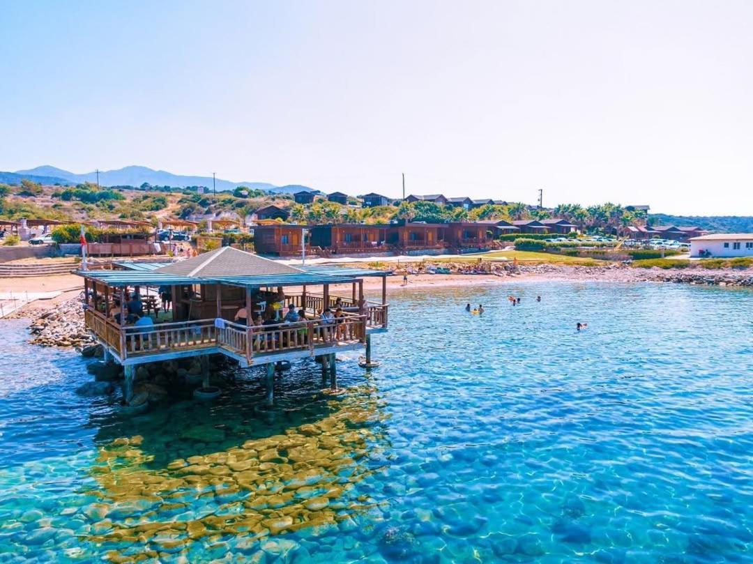 Zambak Holiday Village & Restaurant Superb Seafront Location ! Agios Georgios  Exteriér fotografie